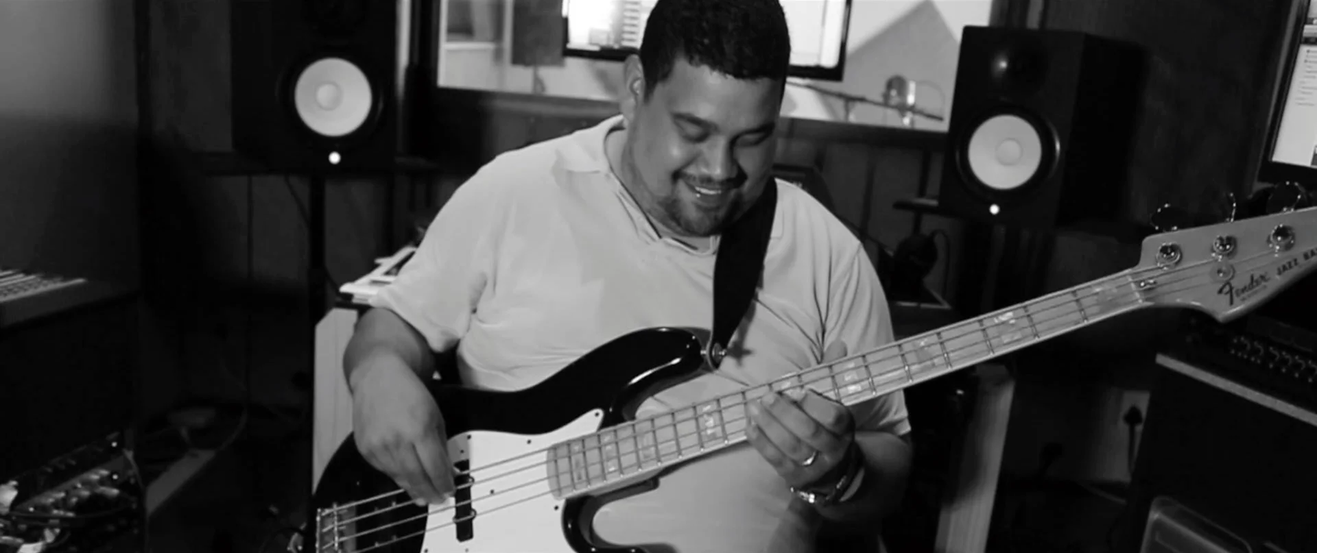 Shaun-Johannes-In-Studio-Player 1 Shaun-Johannes-In-Studio-Player 1